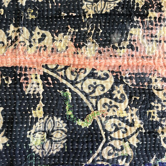  VERKOCHT- quilt kantha vintage katoen 13-groen/oud roze/paars