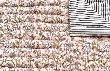 deken quilt eenpersoons reversible blockprint 6- pastel roze-vergrijsd lila/ streepje paars