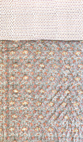 UITVERKOCHT- deken quilt kind reversible blockprint 5- zachtgrijs/terra/bruin